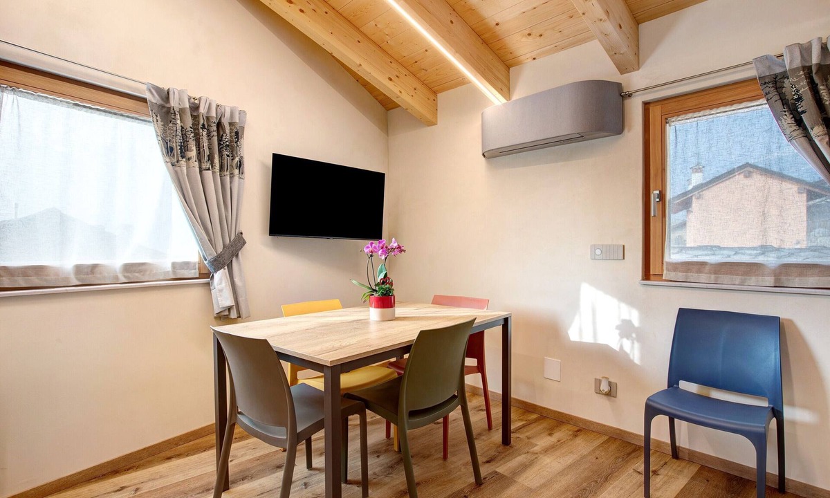 Saint-Christophe Apartment | Studio Apartment "La Chapelle - Sorreley"