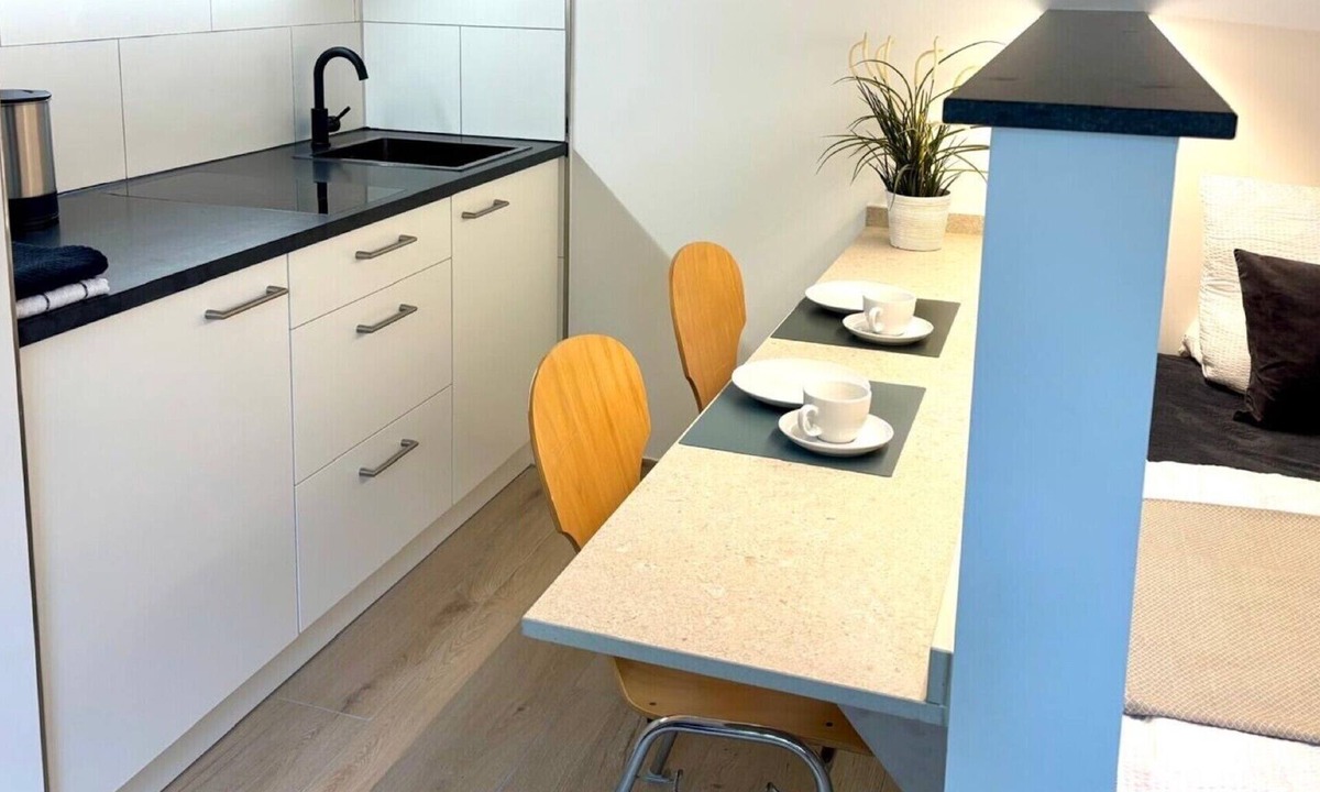Parsberg Apartment | Studio Apartment '4' with Wi-Fi