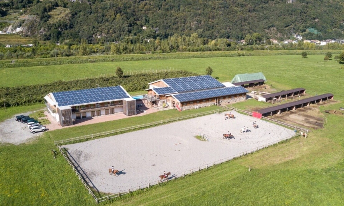 Valtellina Apartment | Studio apartment 'Agriturismo L'isola Del Cavallo 3' with Mountain View, Shared Garden and Wi-Fi
