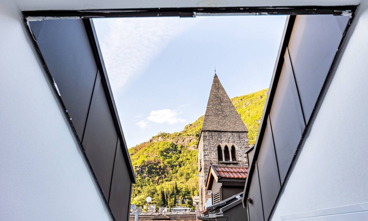 Centro - Piani - Rencio Apartment | Studio Apartment 'App 303 Palazzo Cavour' with Mountain View, Wi-Fi and Air Conditioning