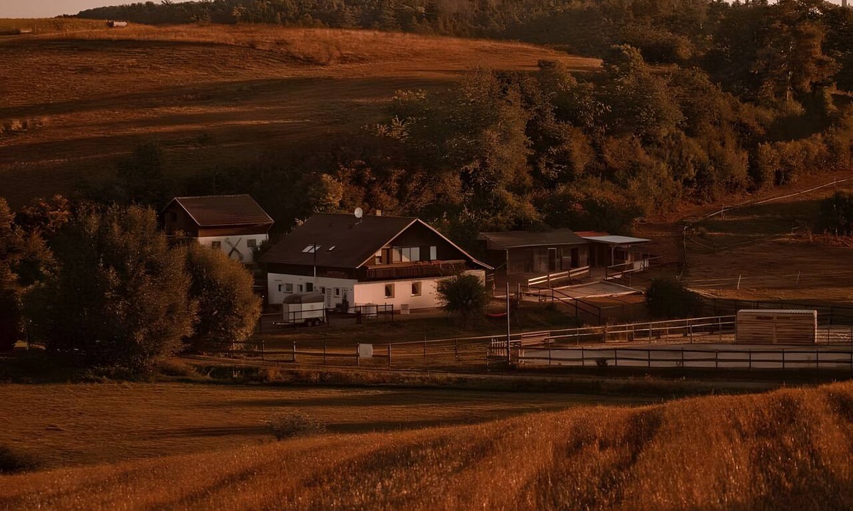 Waldeck Apartment | Studio Apartment "Belroki Ranch" with Sauna, Terrace, and Garden