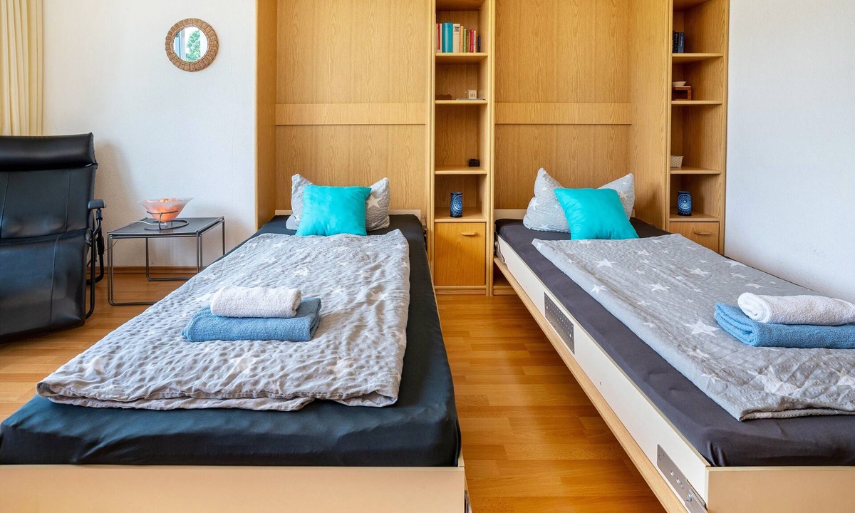 Bad Herrenalb Apartment | Studio Apartment 'Ferienwohnung Nr 95' with Shared Garden and Wi-Fi
