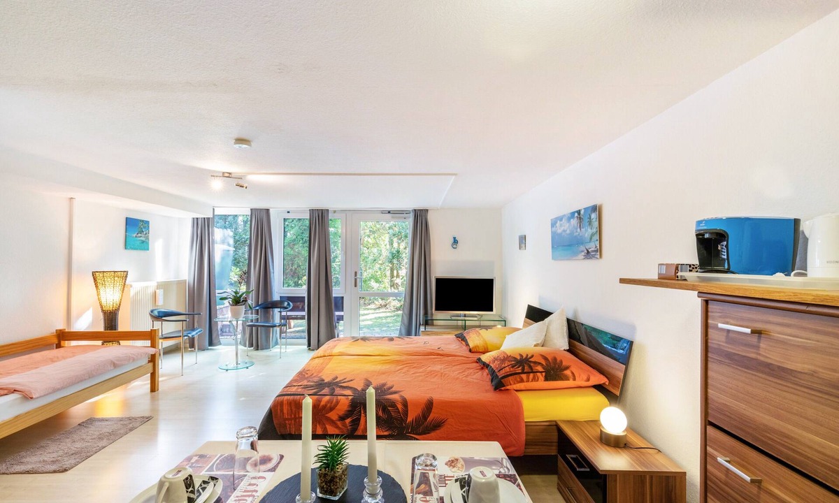 Linsengericht Apartment | Studio Apartment 'Spessartruhe' with Shared Terrace and Wi-Fi