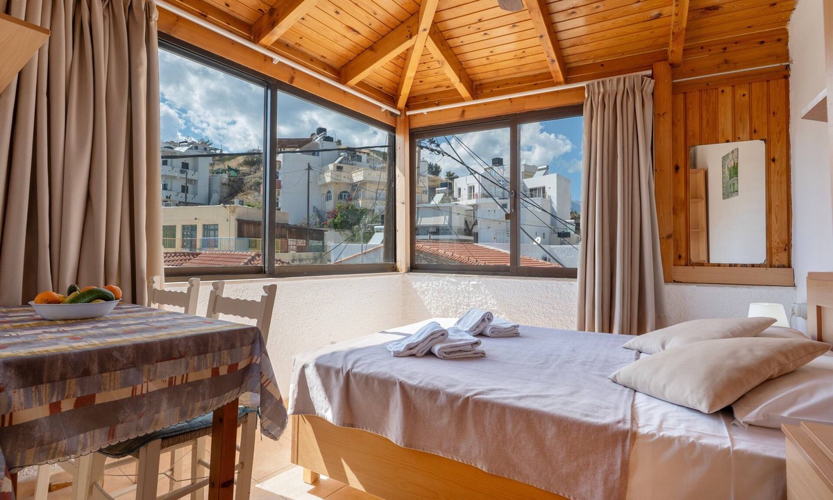 Myrtos Apartment | Studio Apartment 'Deluxe Terrace No 5' with Sea View, Wi-Fi and Air Conditioning