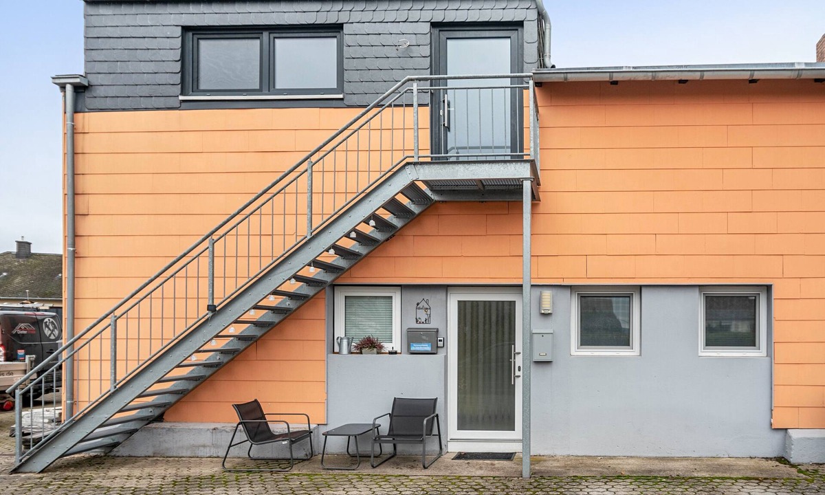 Thomm Apartment | Studio Apartment 'Gateway to Hochwald' with Wi-Fi