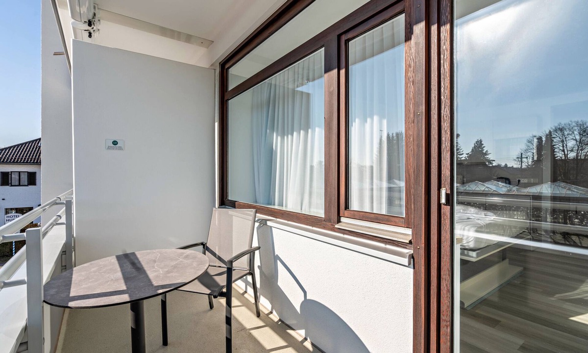 Furstenfeldbruck District Apartment | Studio Apartment "Huber Living Basic 202" with Balcony & Wi-Fi
