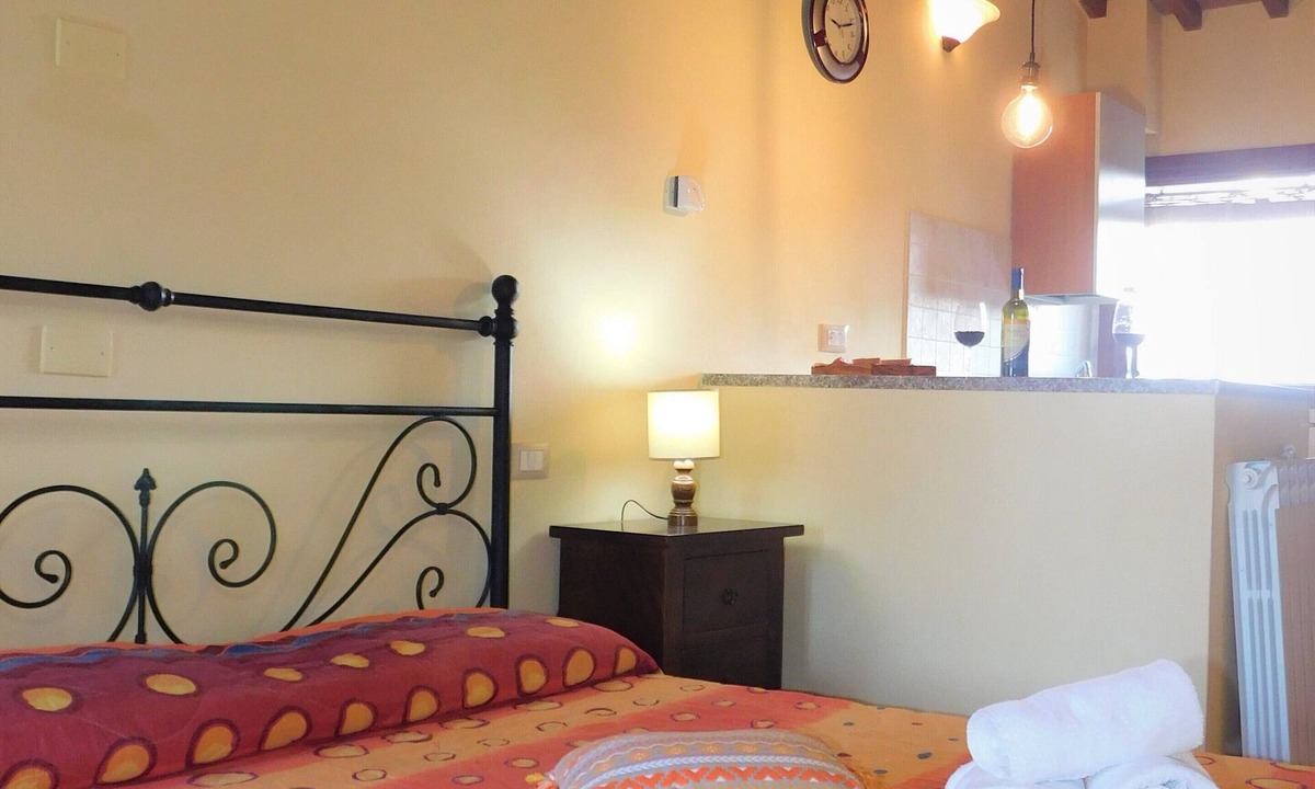 Terricciola Other | Studio apartment in farmhouse with wine production