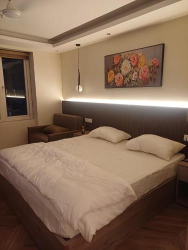 Jaypee Greens Apartment | Studio apartment in Suntwilight near to expomart