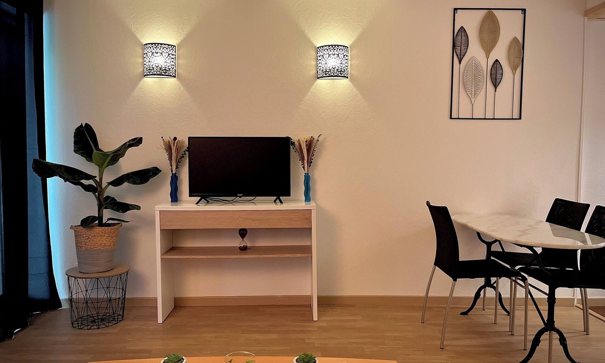 Klingenthal Apartment | Studio apartment in the heart of nature with shared swimming pool and playgrounds