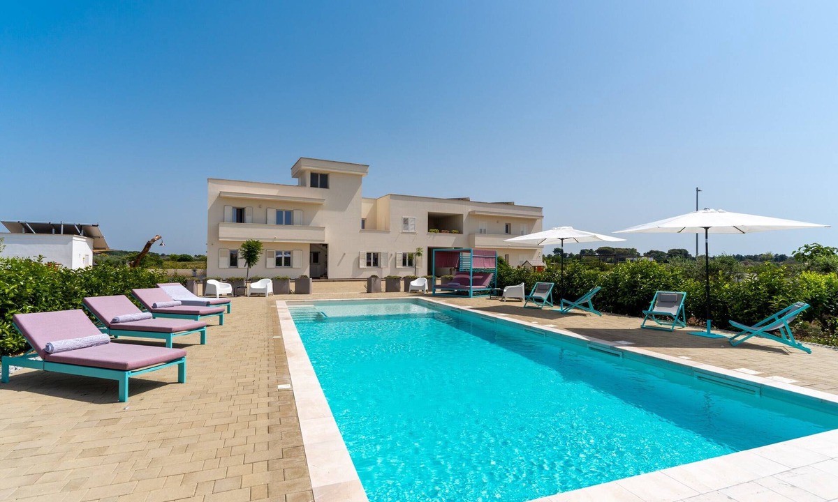 Galatone Apartment | Studio Apartment "Le Scuderie 9" with Balcony, Shared Pool & Wi-Fi