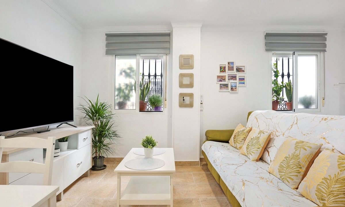 San Ambrosio Apartment | Studio Apartment "Loft Centro Historico Barbate" close to the Sea with Wi-Fi