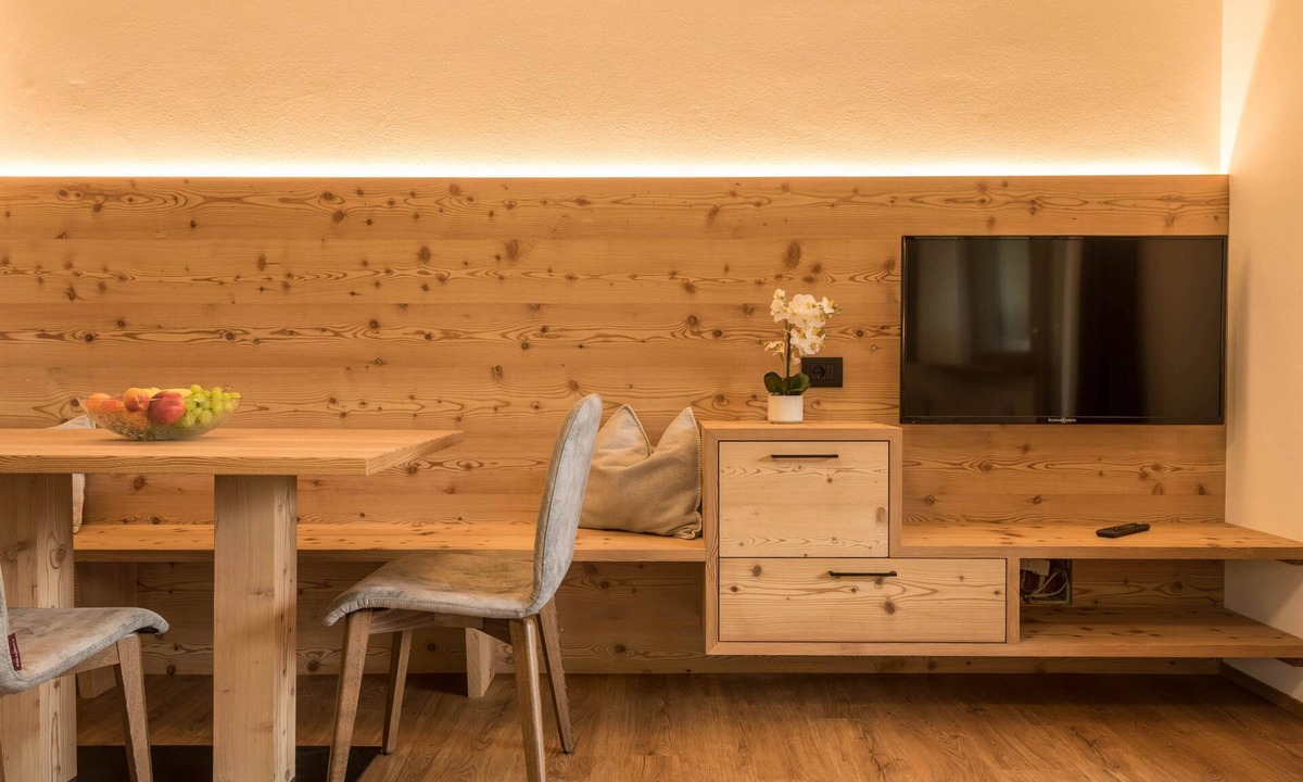 Santa Cristina Val Gardena Apartment | Studio Apartment "Mirko" with Balcony, Mountain View, Garden & Wi-Fi