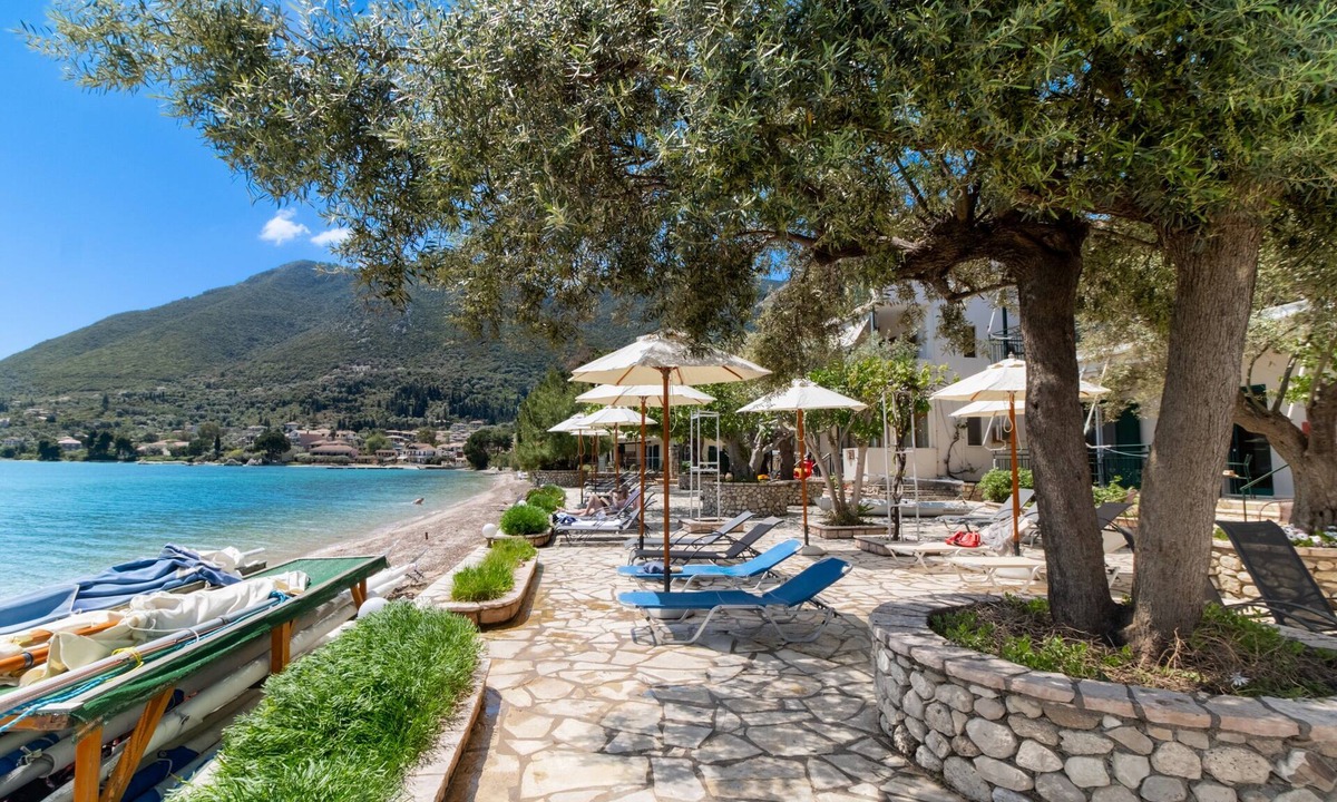 Nikiana Apartment | Studio Apartment "Nikiana Club - Studio 1" with Mountain View & Wi-Fi