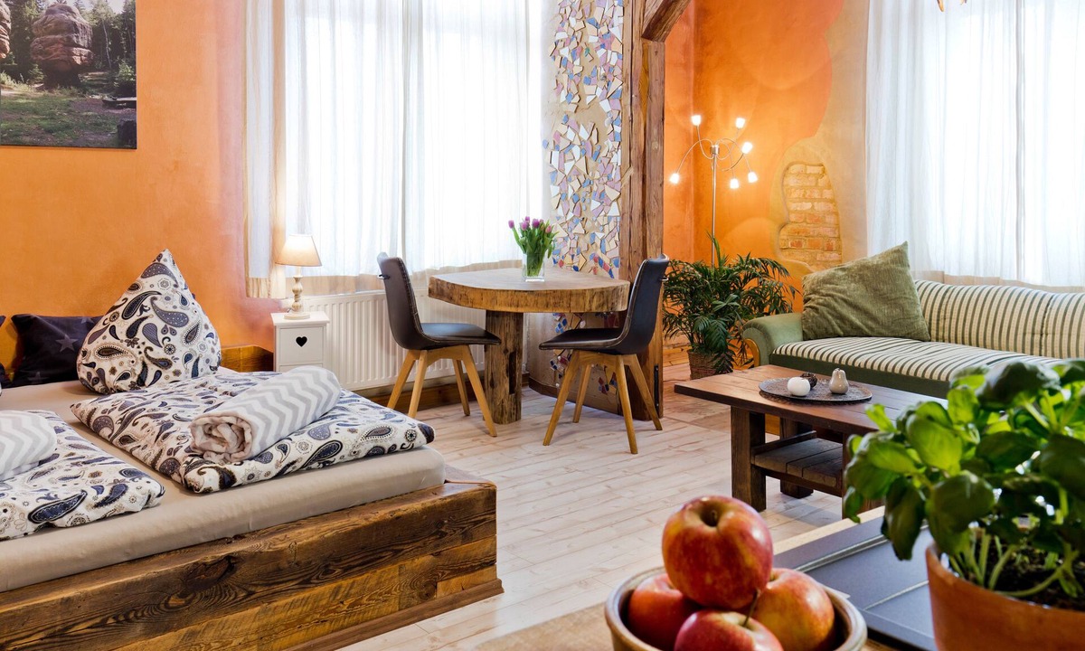 Oybin Apartment | Studio Apartment "Ostersund"