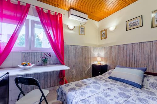 Split House | Studio Apartment Silvana ST