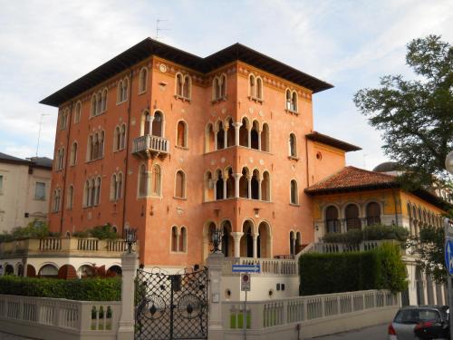 Santa Maria in Stelle Apartment | studio-apartment with small garden