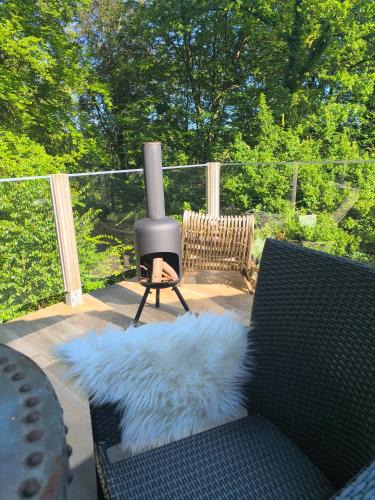 Chaumont-Gistoux Bed & Breakfast | Studio autonome Magnifique1 gde Chambre ET 1 pte avec JARDIN d hiver TB situé Chaumont-Gistoux