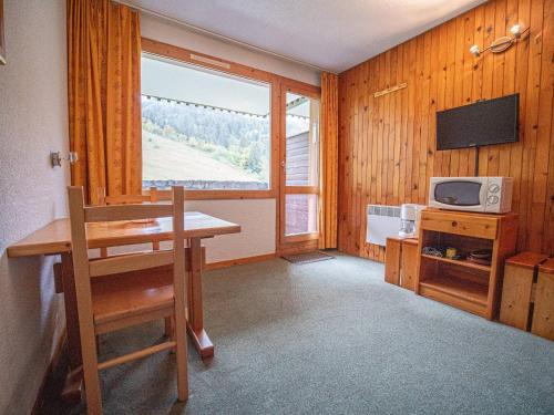 Valmorel Apartment | Studio avec balcon pour 2 pers, départ skis aux pieds, proche piste et ESF - FR-1-356-215