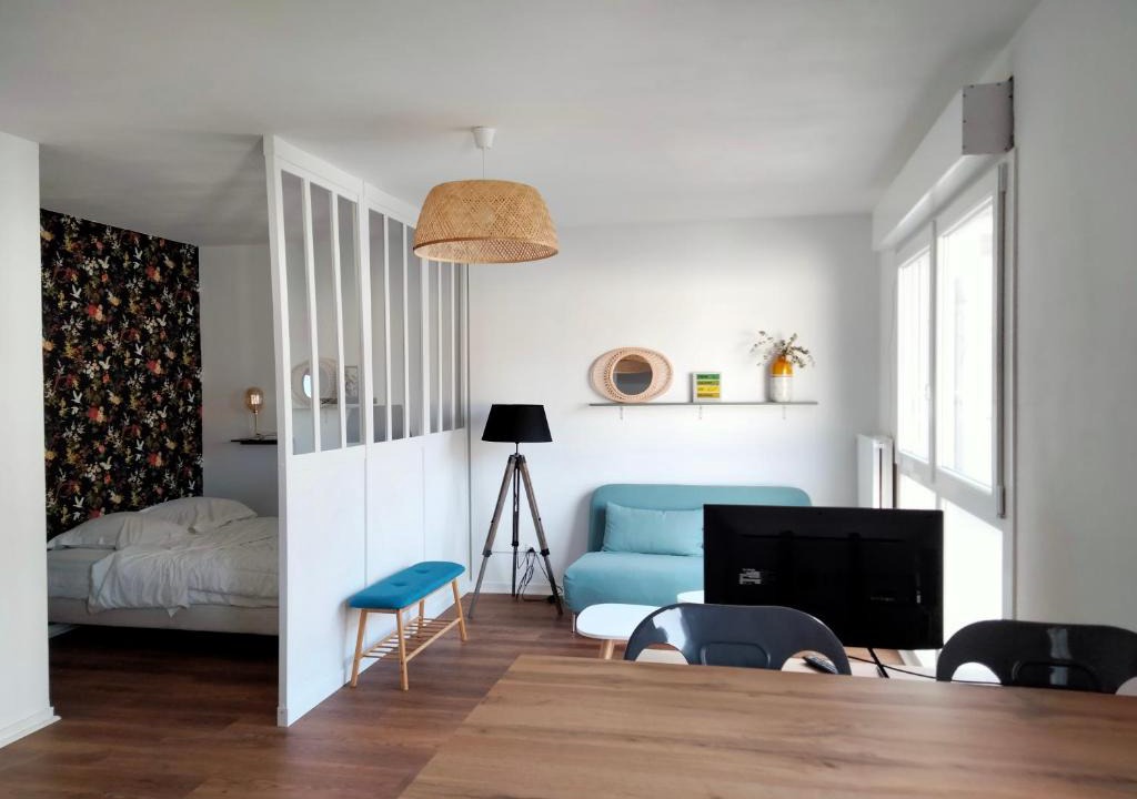 Centre Apartment | Studio avec coin nuit - centre commerçant de Chalon