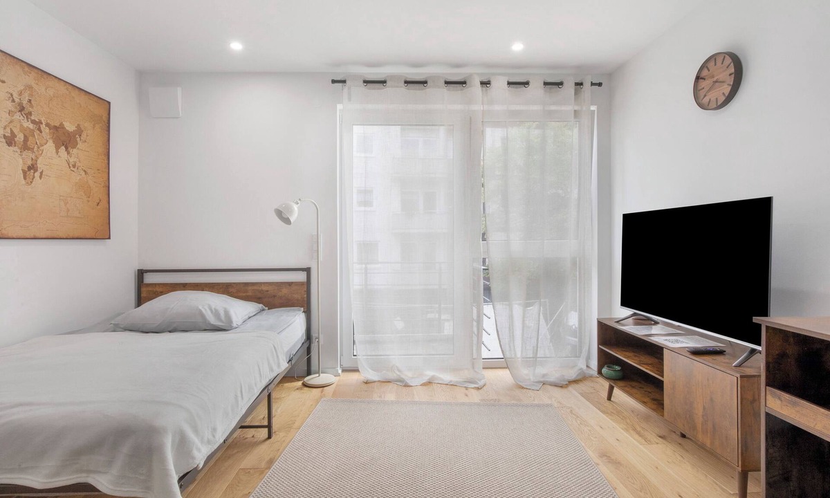 Hochzoll-Nord Apartment | Studio 'Ay Homes 09' with Balcony and Wi-Fi