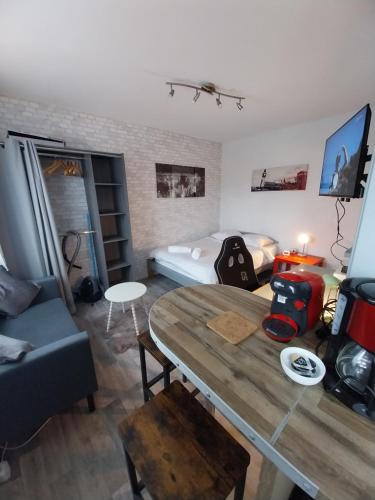 Goise-Champommier-Champclairot Apartment | Studio Beauséjour