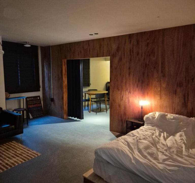 Busanjin Apartment | STUDIO BIS Licensed jeonpo Cafe street King beds 3-min subway