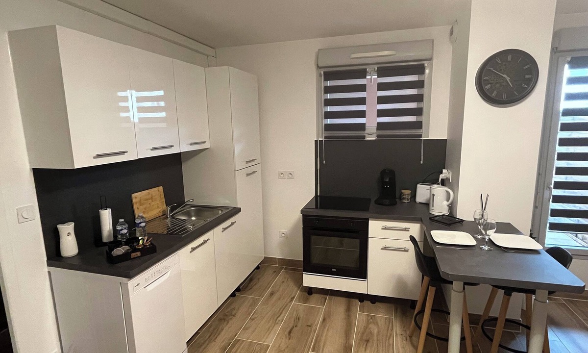 Bourgoin-Jallieu Apartment | Studio Bourgoin jallieu