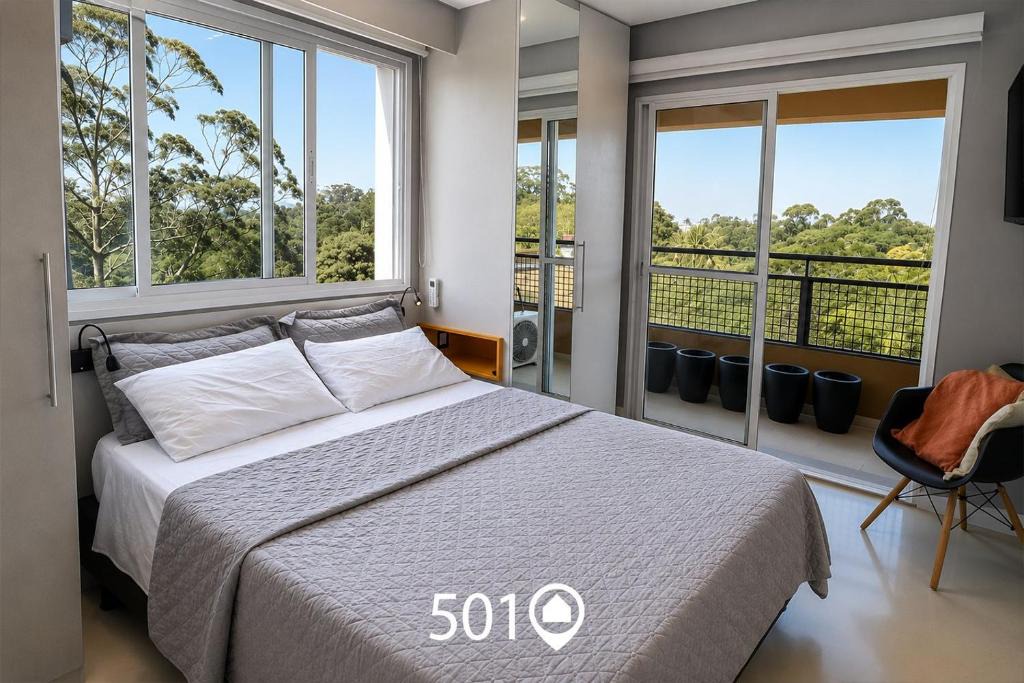 Cotia Apartment | Studio c/a Melhor Vista do Prédio na Granja Viana