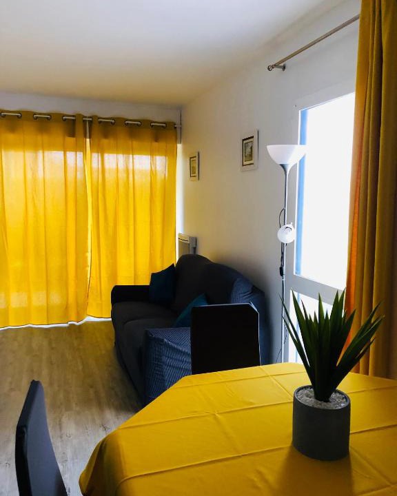 Andernos-les-Bains Apartment | Studio-cabine, au calme, à 5 min à pied du centre ville et de la plage