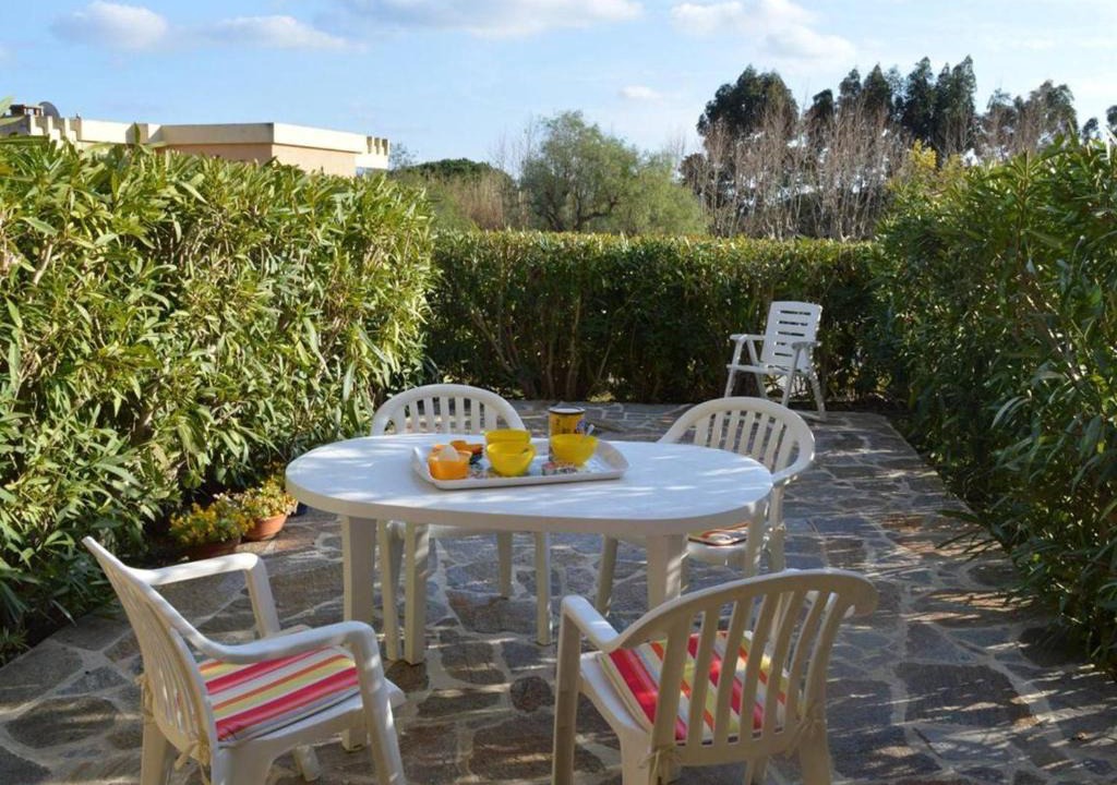 Le Lavandou Apartment | Studio cabine avec terrasse et parking, à 250 m de la plage d'Aiguebelle, Le Lavandou - FR-1-251-187