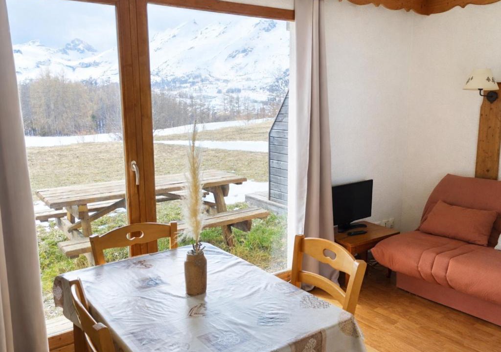 La Joue du Loup Apartment | Studio cabine La Joue du Loup, 4 pers., terrasse, parking - FR-1-504-363