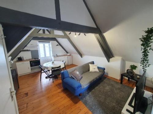 Saint-Pol-de-Leon Apartment | studio centre ville 3ème étage sans ascenceur