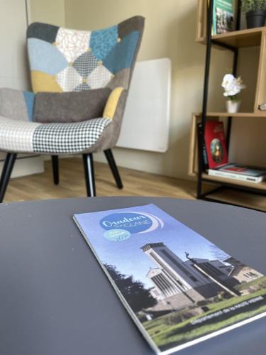 Oradour-sur-Glane Apartment | Studio charmant avec terrasse privée