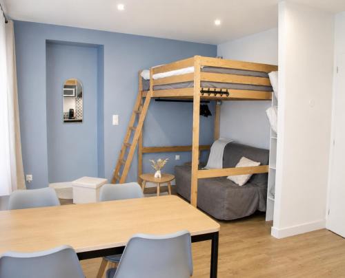 Blaye Apartment | Studio climatisé avec balcon, 5 min de la citadelle