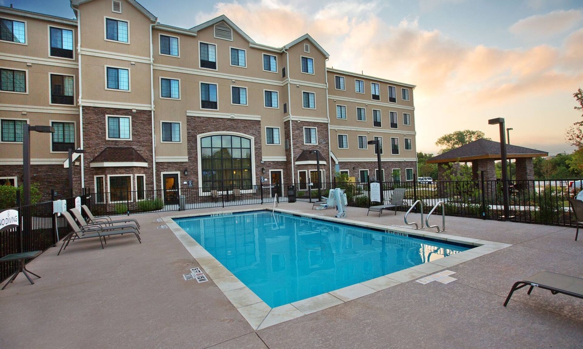 Sweetbriar Apartment | Studio Close to Downtown Austin