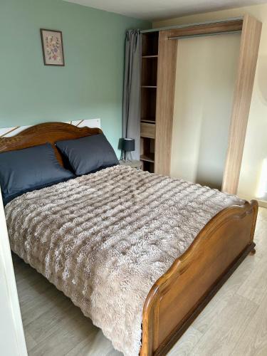 Saint-Vallier House | Studio cosy 71