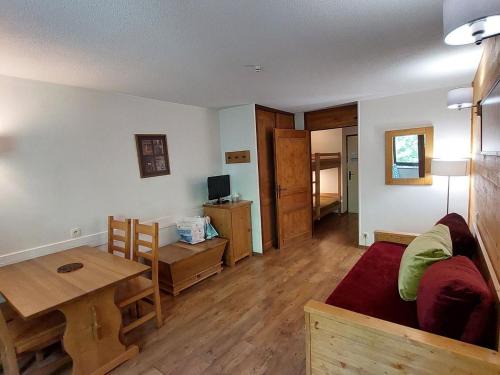 Brides-les-Bains Apartment | Studio cosy avec balcon ouest, WIFI, parking couvert - FR-1-512-219