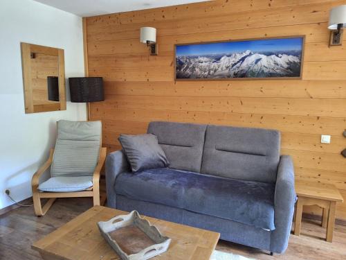 Brides-les-Bains Apartment | Studio cosy avec balcon et parking à Brides-les-Bains - FR-1-512-249