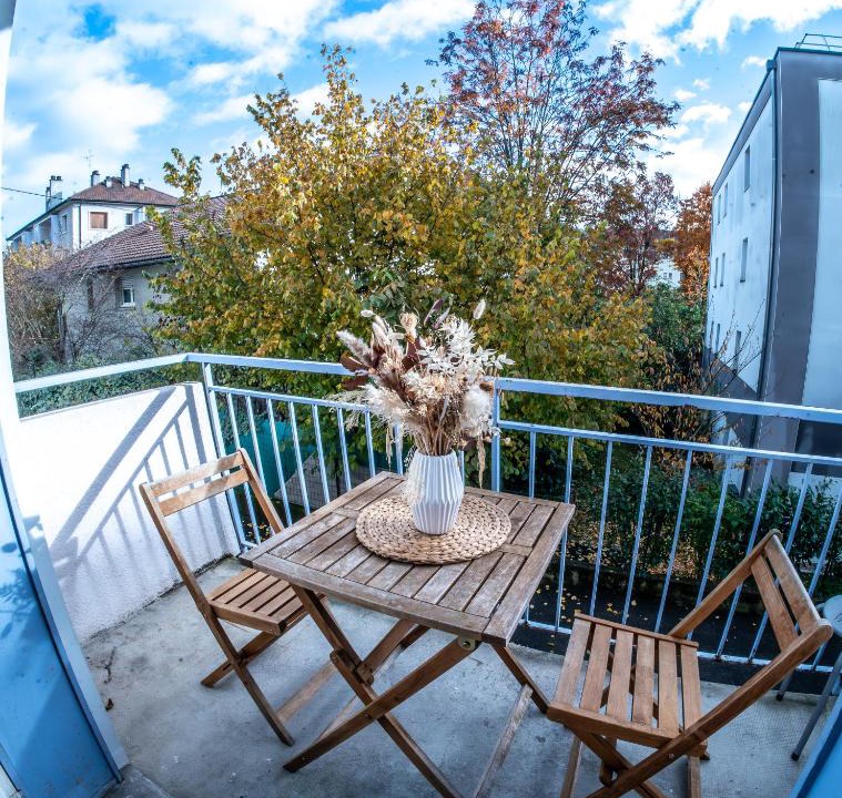 Cran-Gevrier Apartment | Studio cosy - Espace extérieur et proche du centre