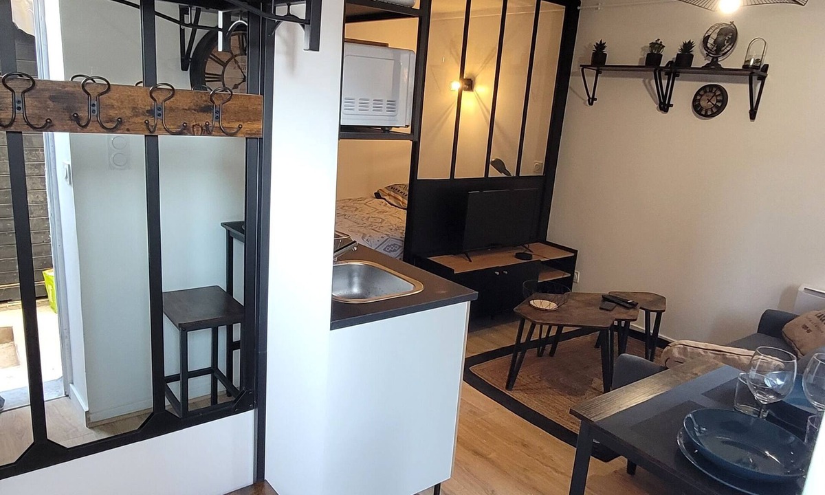 Cret de Roc Apartment | Studio cosy Saint-Étienne centre
