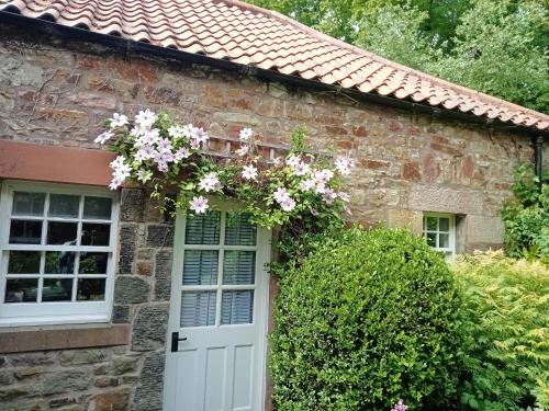Gifford Apartment | Studio cottage in pretty East Lothian village