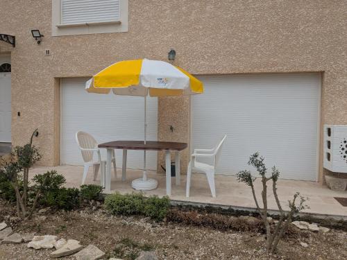 Beaucaire Apartment | studio ensoleillé
