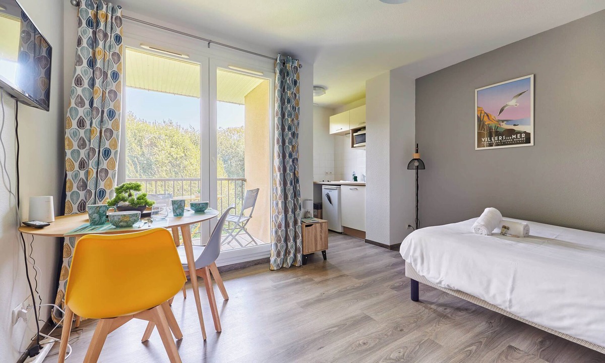 Equemauville Apartment | Studio Escapade Normande - Welkeys