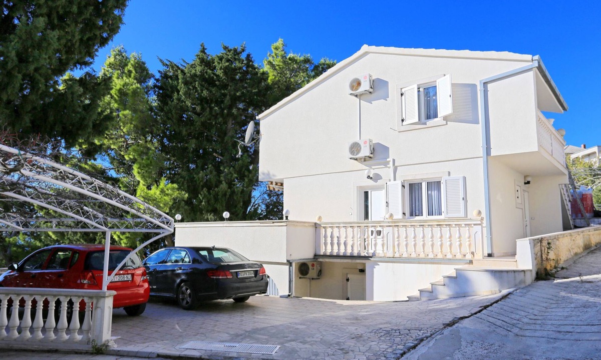 Marusici Apartment | Studio flat with balcony and sea view Marušići, Omiš (AS-18497-b)