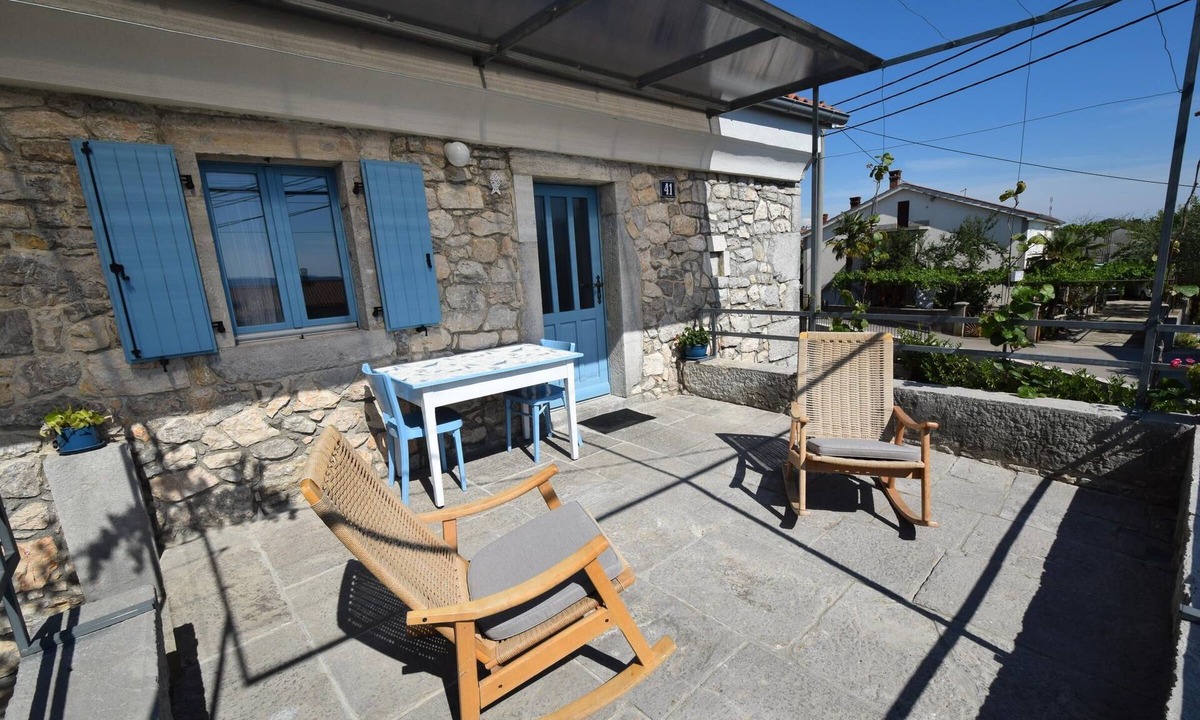 Skrbcici Apartment | Studio flat with terrace Skrbcici (Krk) (AS-20440-b)