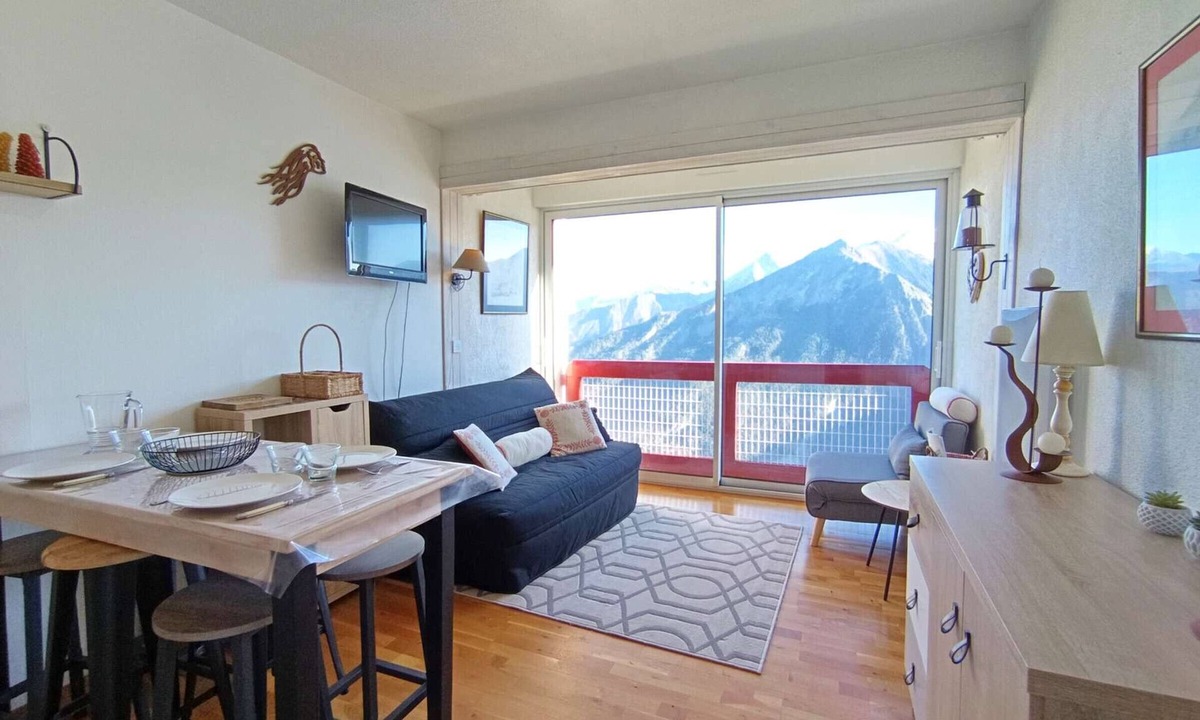 Pla d'Adet Apartment | Studio for 4 with balcony in Saint-Lary-Soulan