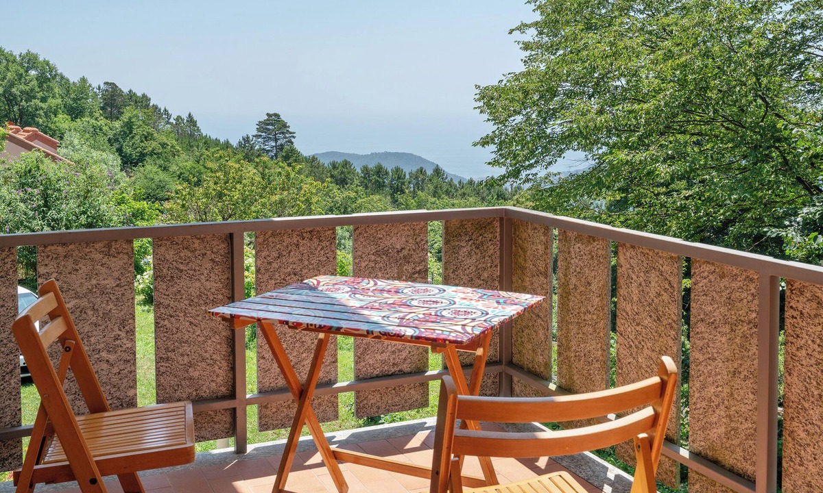 Canova Apartment | Studio 'Fuoco' with Sea View, Wi-Fi and Air Conditioning