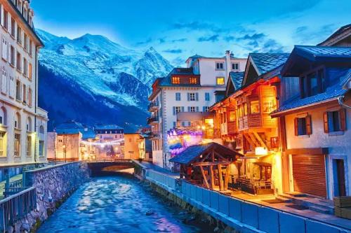 Chamonix City Centre Apartment | Studio Green Apple in Chamonix Centre, Parking, Ski Access