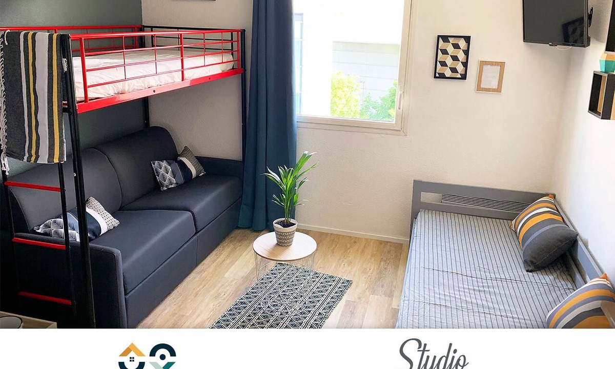 Chasseneuil-du-Poitou Apartment | Studio Hipster - Futuroscope location 8 min walk