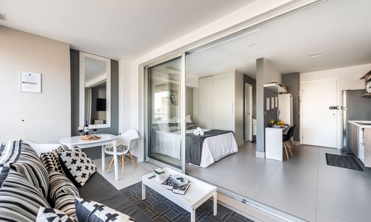 Brooklin Paulista Apartment | Studio High standard, modern and cozy in the heart of Brooklin.